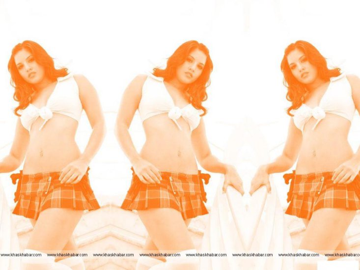 Sunny Leones Non Nude Pictures - sunny-leone 20.jpg