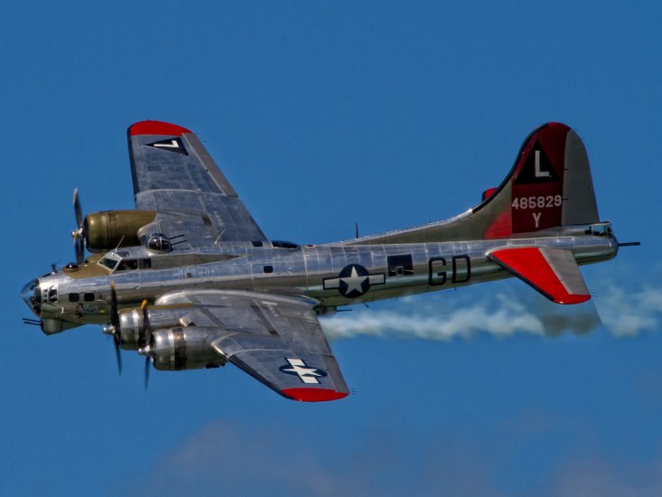 bombowce ll wojna - B-17F--Yankee-Lady.jpg