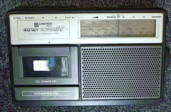 Technika PRL-u - radiomagentofon_RM121.jpg