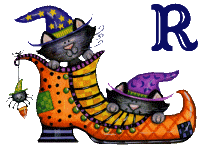 4 - HALLOWEEN CATS IN SHOE-R.gif