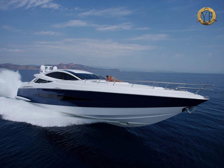 10 Motor Yachts 1600x1200 - Canados90Bow1600.JPG