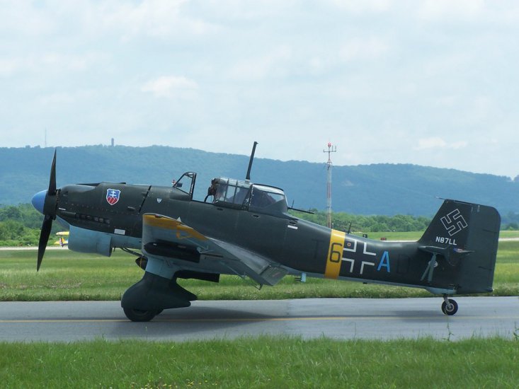 myśliwce ll wojna - Junkers_Ju_87_Stuka.jpg