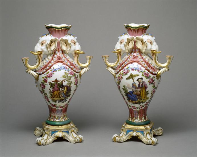 Porcelaine de Sevres - Svres_Porcelain_Manufactory_-_Pair_of_Vases_-_Walters Front_Group.jpg