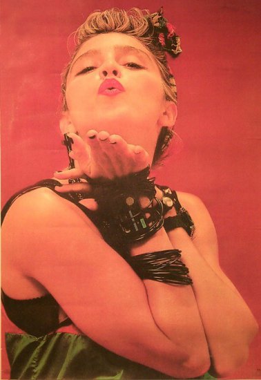 Madonna Foto - 1984 putland.jpg
