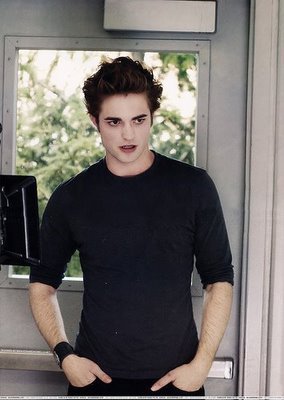 Edward ROBERT PATTINSON - edward_cullen.jpg