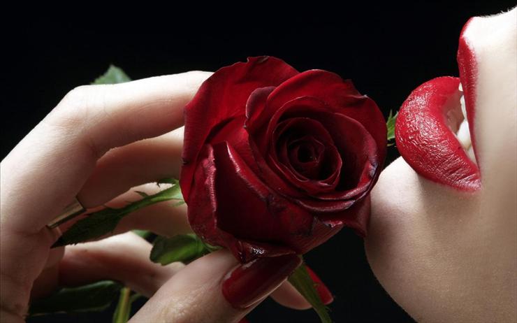 Romantyczne - rose-woman-lips.jpg