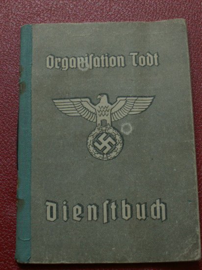 DOKUMENTY I PIECZĄTKI NIEMIECKIE - Organizacja Todt Legitymacja z 1944 roku_1.jpg