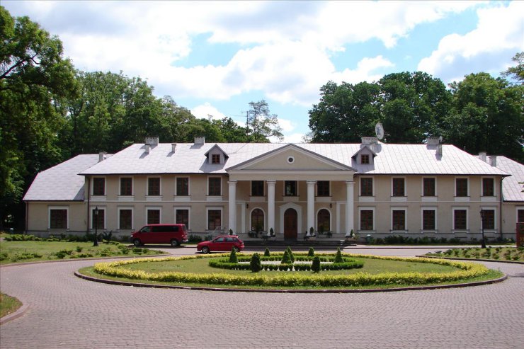 Pałace na ziemi polskiej - Rytwiany_palace.jpg